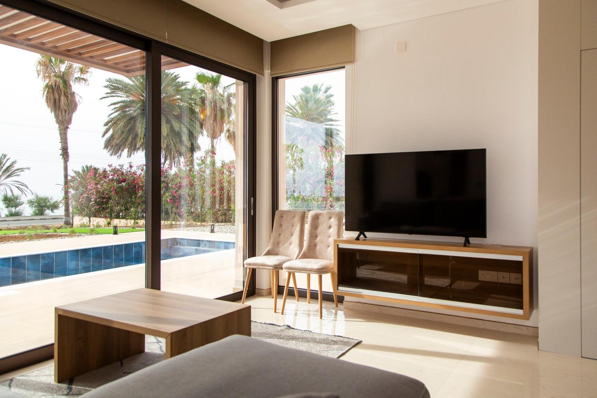 Santa Barbara Seafront Villas W Jacuzzi Pool Paphos Buitenkant foto